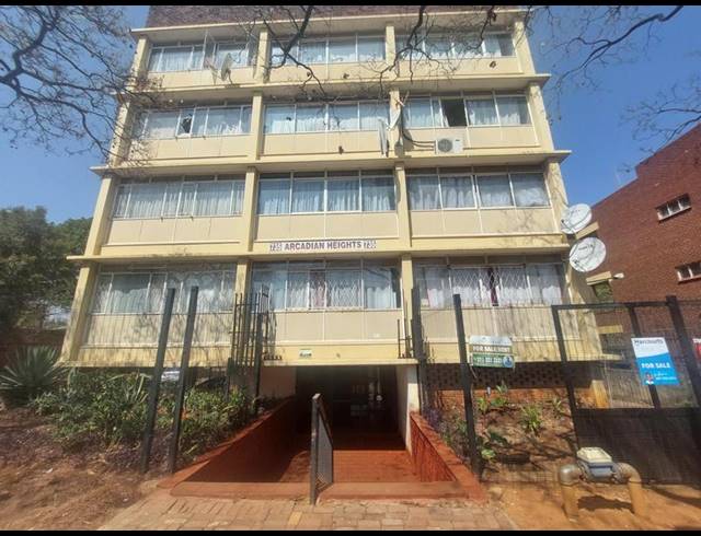 4 BEDROOM APARTMENT FOR SALE IN ARCADIA